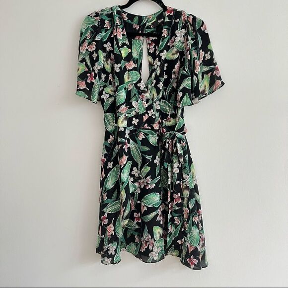 Adelyn Rae Botanical Palm Leaf Floral Open Back Wrap Dress Size Small - Picture 1 of 13